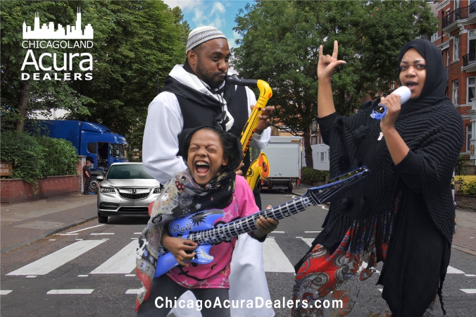 Acura sponsor green screen photography at lit fest chicago, abbey road theme rocked by dancing muslim family