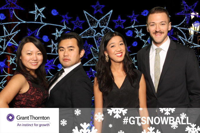 group shot, green screen photo booth at holiday party, gtsnowball, chicago